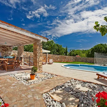 Bea By Interhome * Diminici