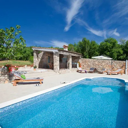 Bea By Interhome * Diminići